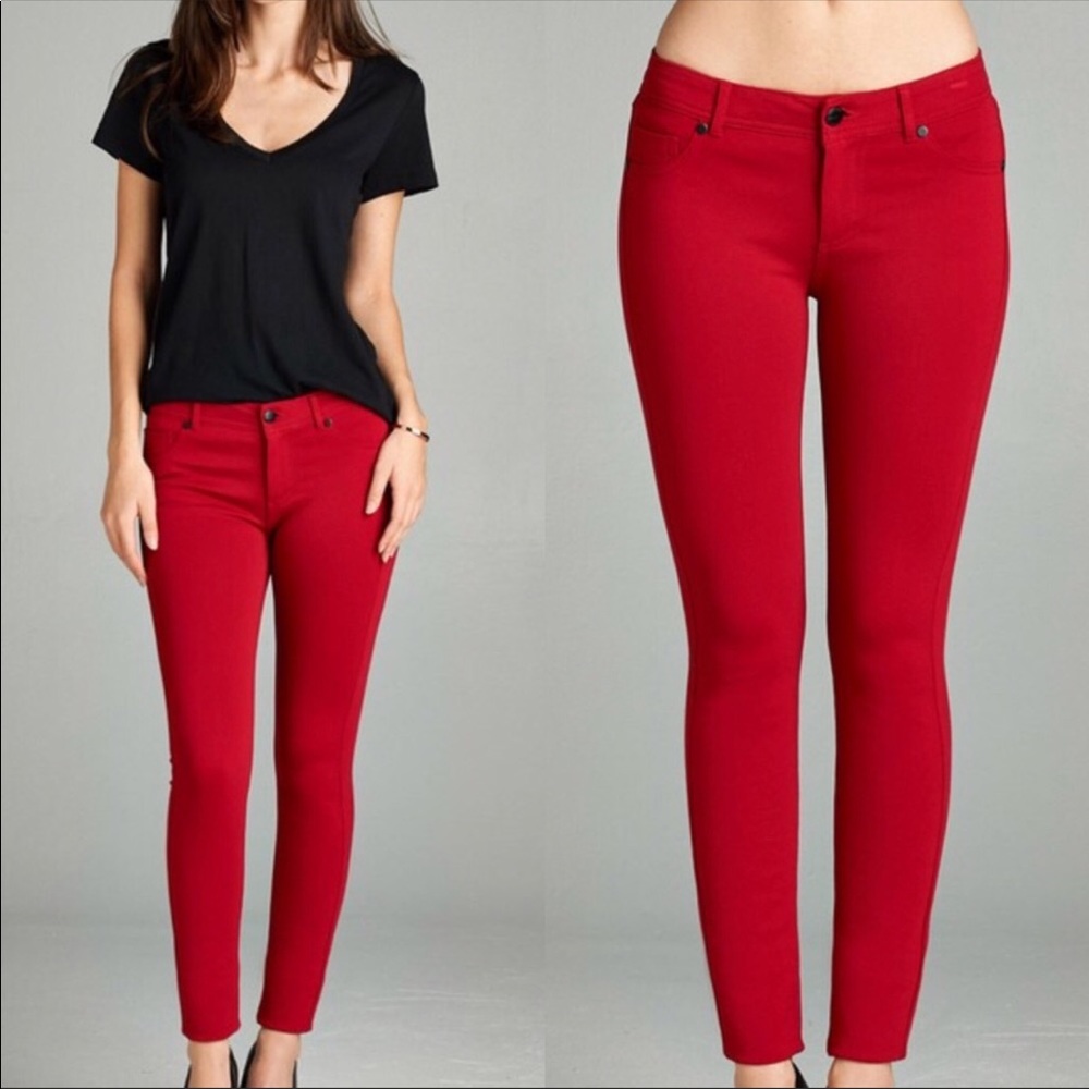 🌷REDUCED! Skinny Jeans in Red SIZE MEDIUM
